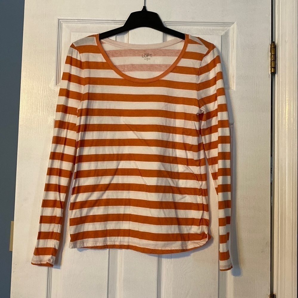 Loft womens tee; size medium
